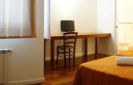 Els Angels Hotel & Restaurant מלון 3*