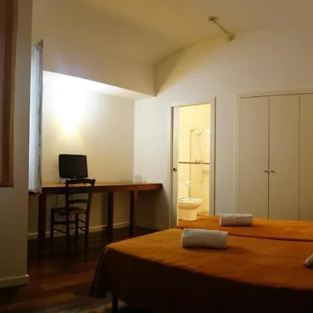 Els Angels Hotel & Restaurant מלון 3*